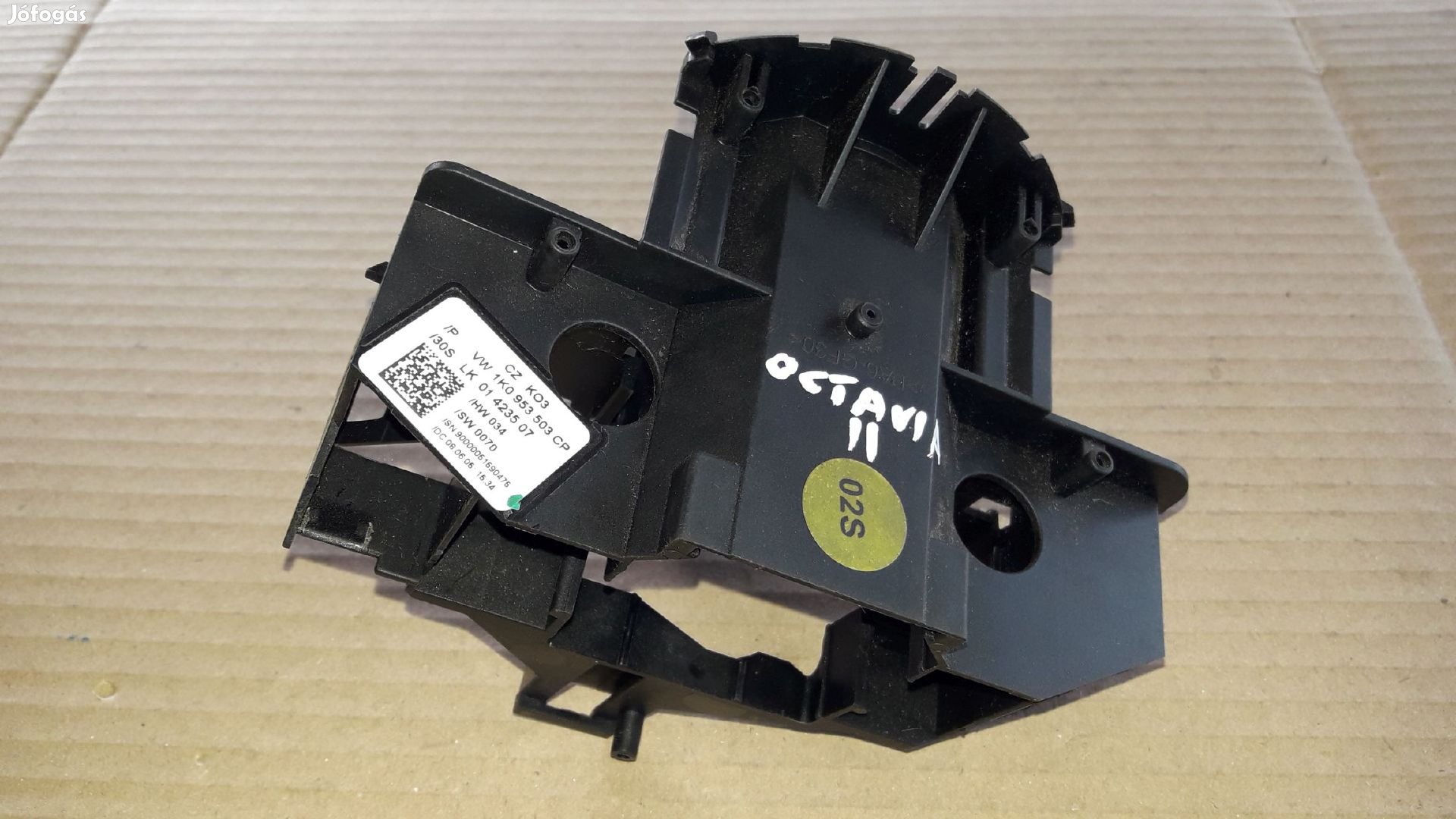 Skoda Octavia II Bajuszkapcsoló Konzol