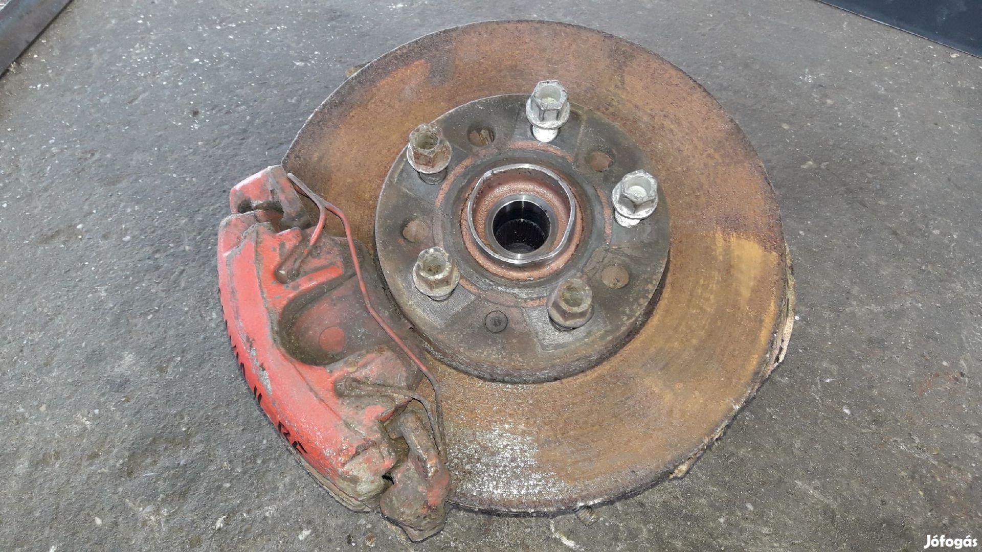 Skoda Octavia II Bal Első Csonkállvány Kerékaggyal