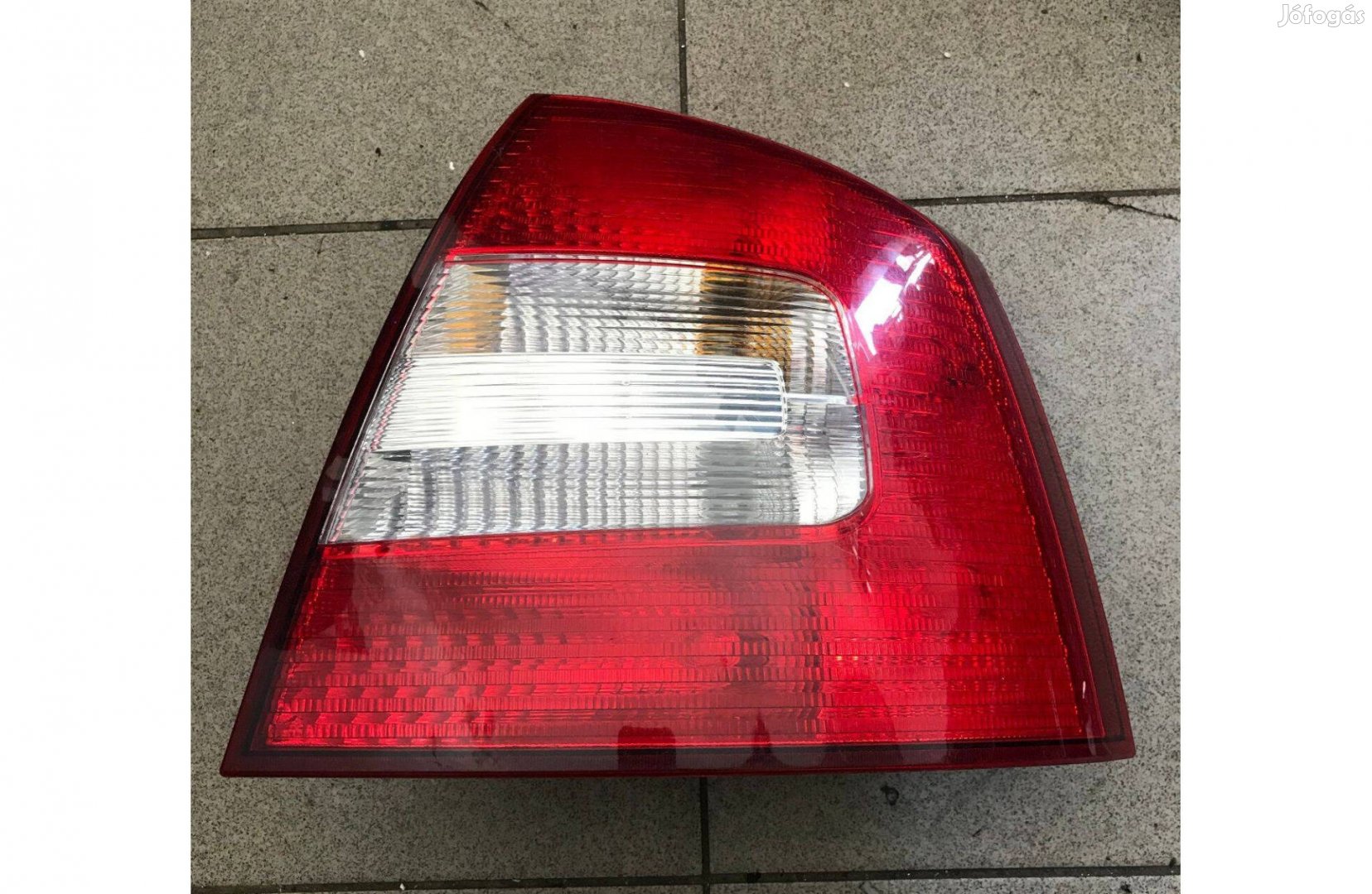 Skoda Octavia II FL / jobb hátsó lámpa