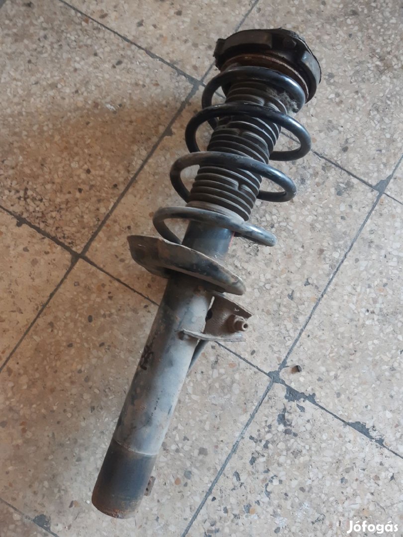Skoda Octavia II Jobb Első Lengéscsillapító + Rugó
