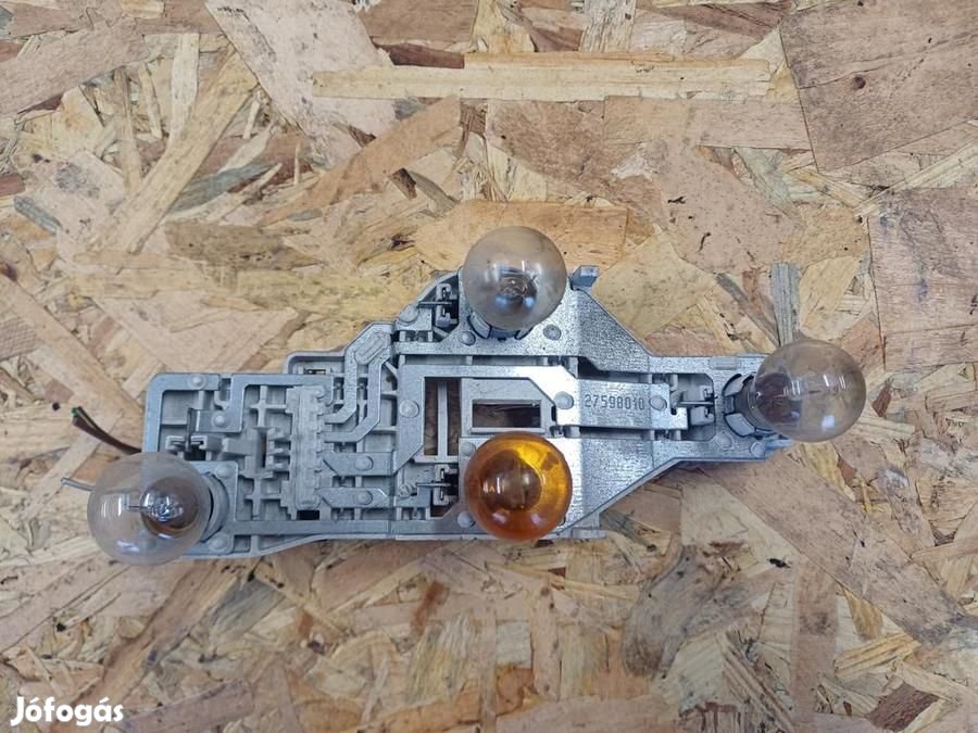 Skoda Octavia II Kombi (2006-2013) Jobb Hátsó Lámpa Foglalat