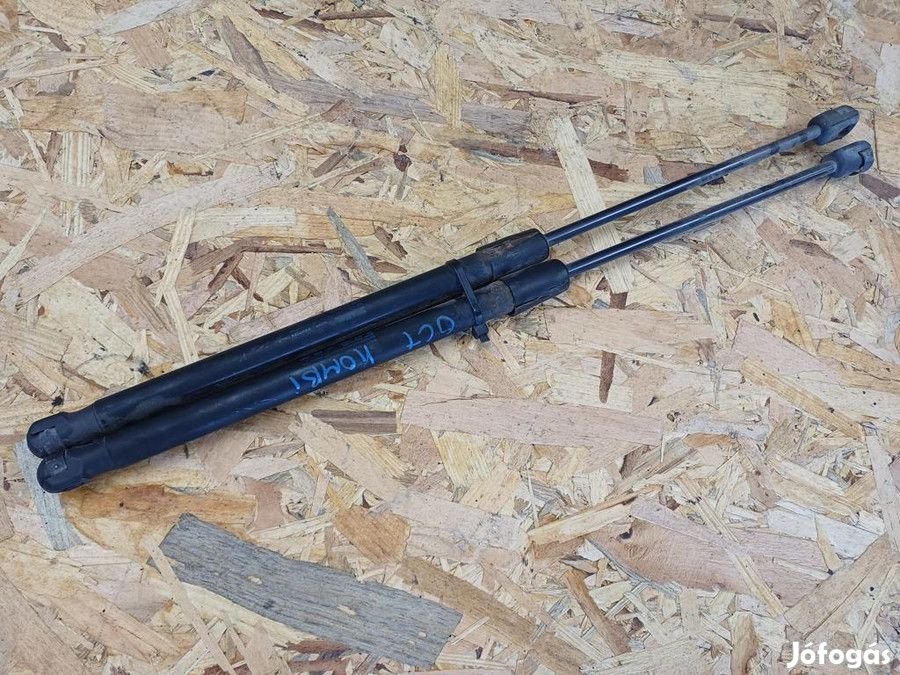 Skoda Octavia II Kombi 2006-2013 Csomagtérajtó Kitámasztó