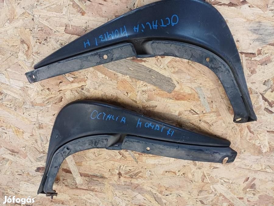 Skoda Octavia II Kombi  (2006-2013) Hátsó Sárvédő Gumi Pár