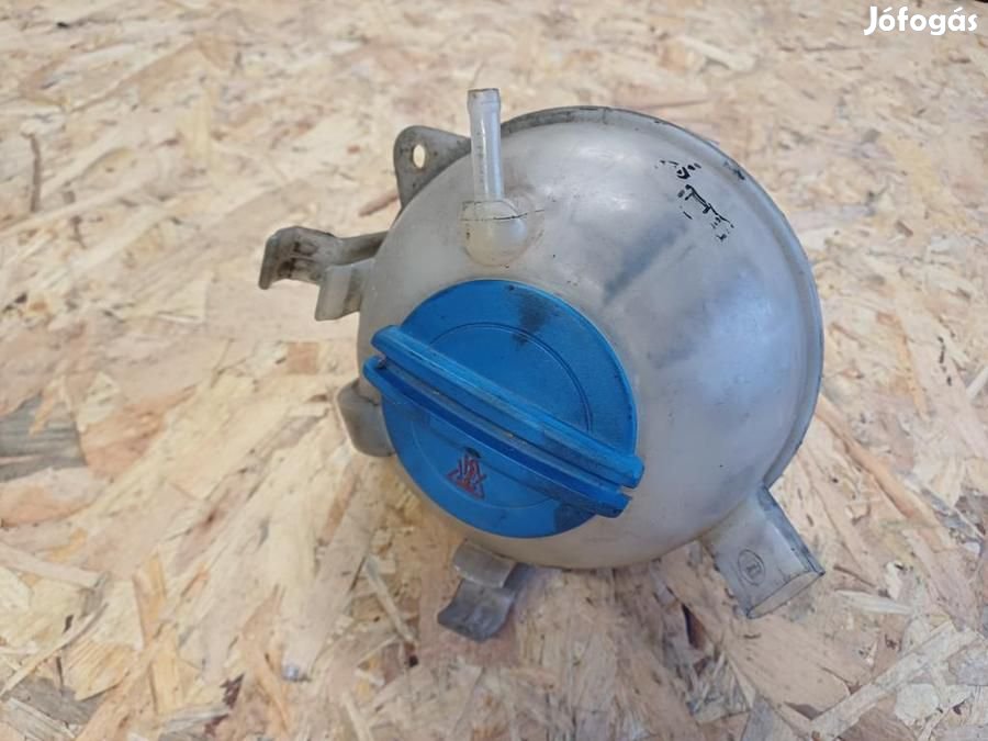 Skoda Octavia II (2006-2013) 1.9Tdi Diesel Kiegyenlítő Tartály