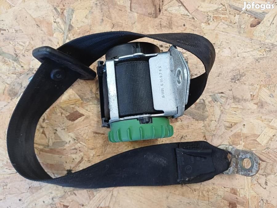 Skoda Octavia II (2006-2013) Jobb Hátsó Biztonsági Öv