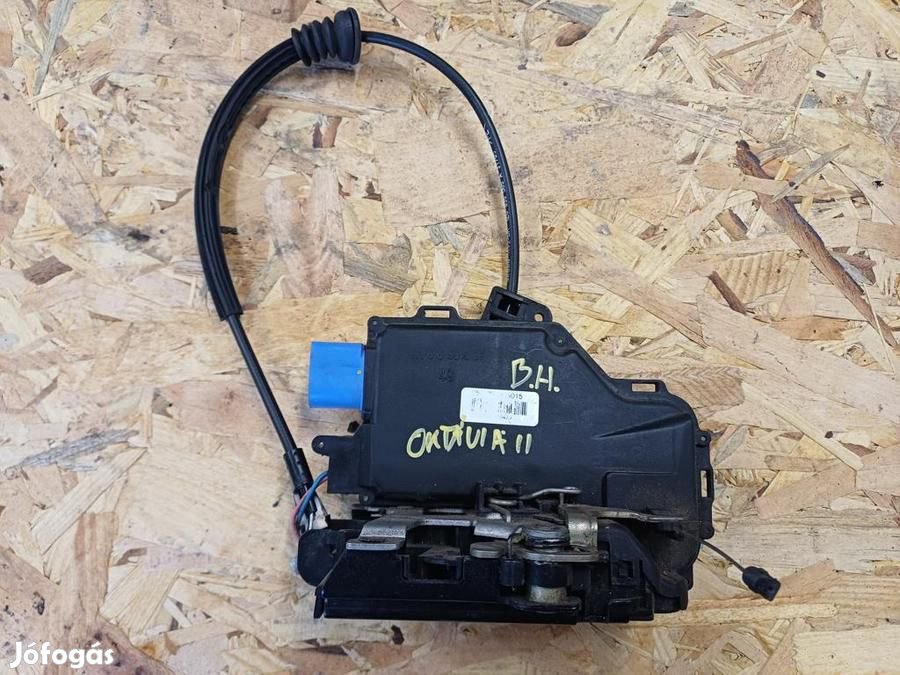 Skoda Octavia II (2006-2013)  Bal Hátsó Ajtó Központizár