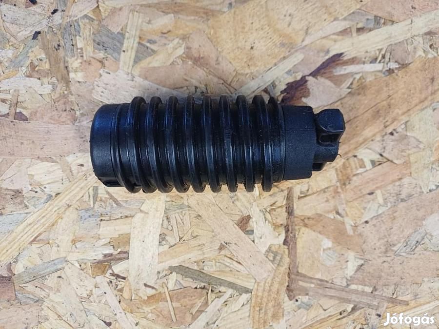 Skoda Octavia II (2006-2013)  Pótkerék Lefogató