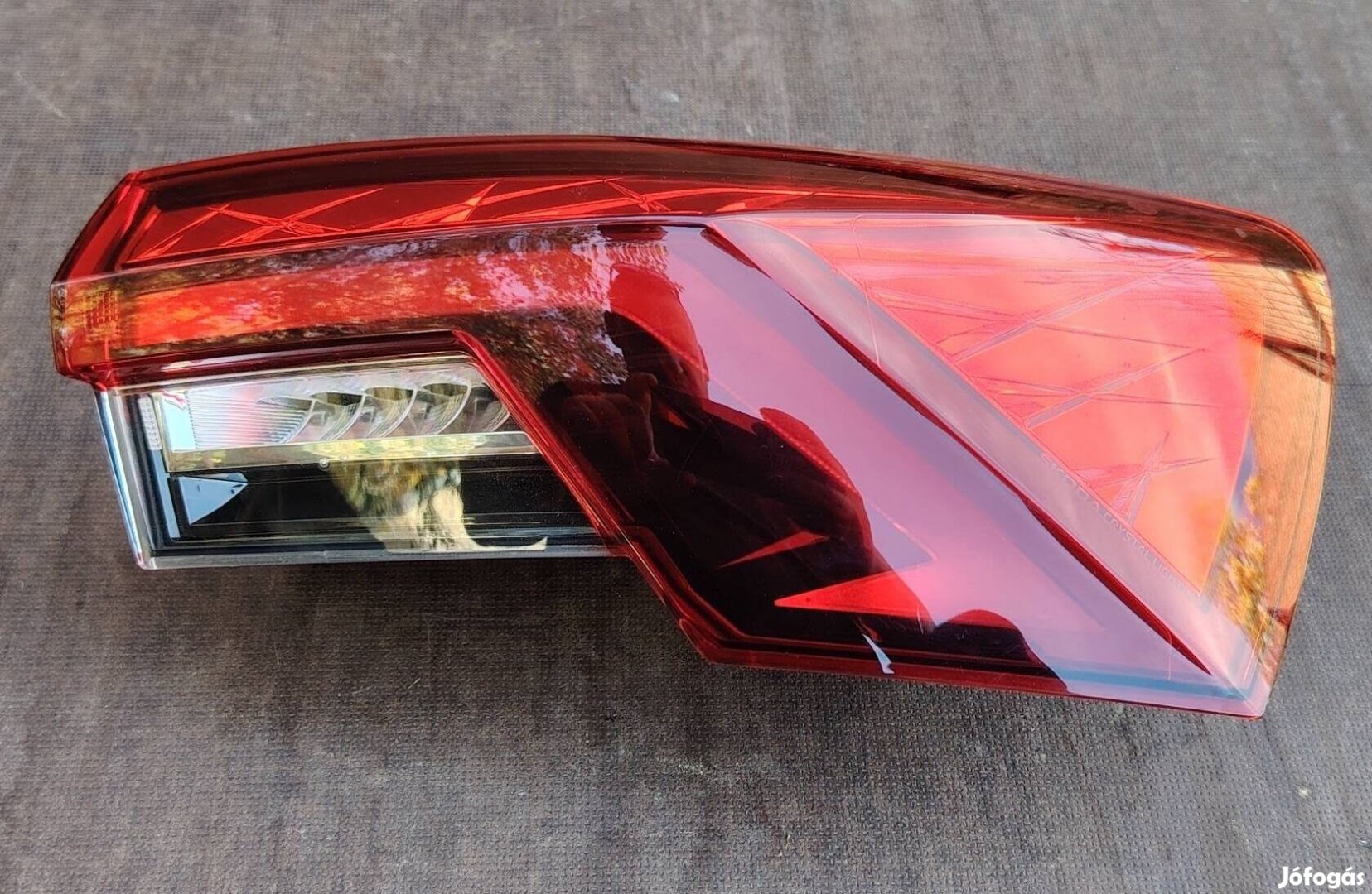 Skoda Octavia IV 2020- jobb hátsó külső LED lámpa 5E3945208