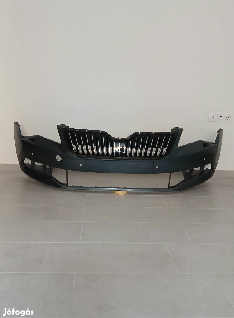 Skoda Octavia IV  2022 radaros cikszám 5E3807221