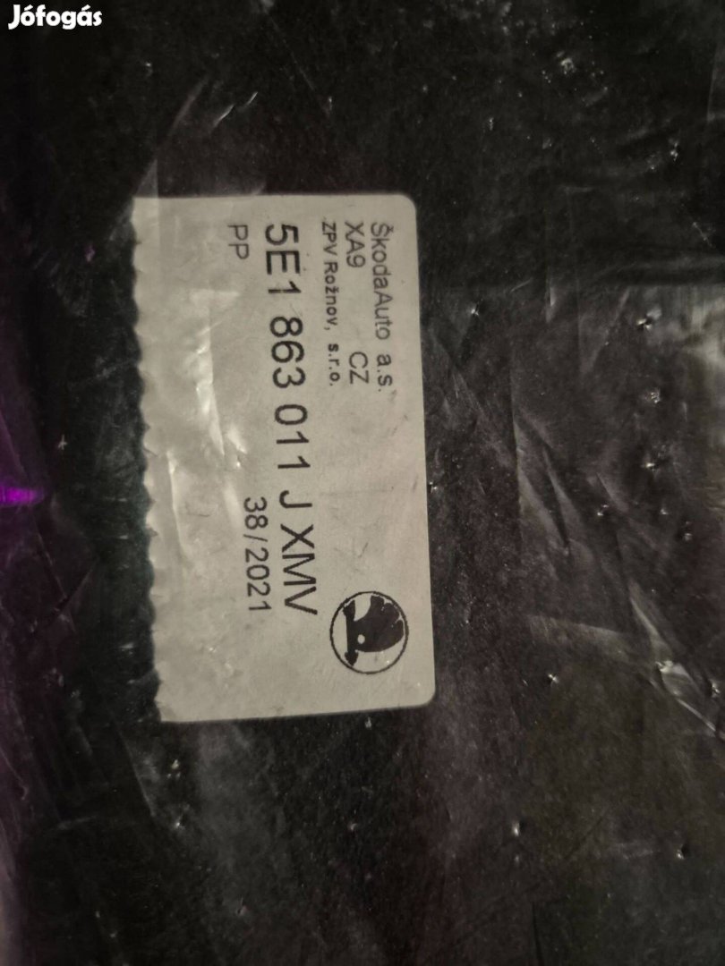 Skoda Octavia IV gyári bontatlan szőnyegszett