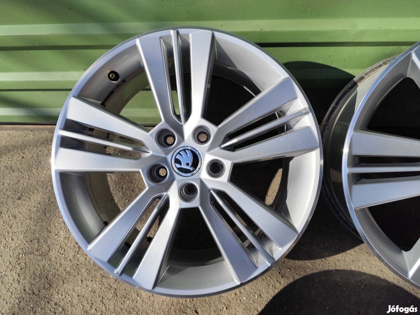 Skoda Octavia RS VW golf touran caddy gyári alufelni 5x112 18"