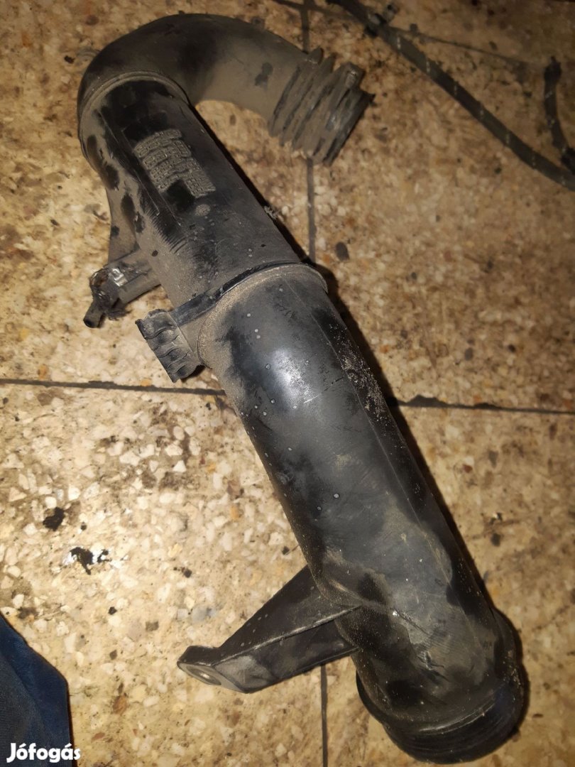 Skoda Octavia Turbócső Intercooler Cső