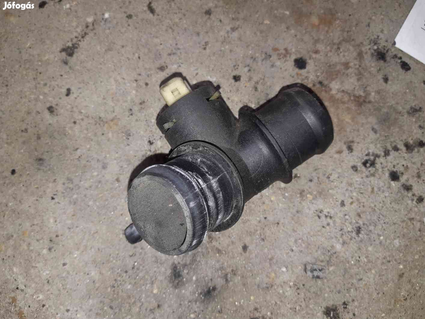 Skoda Octavia Vízcső Elosztó