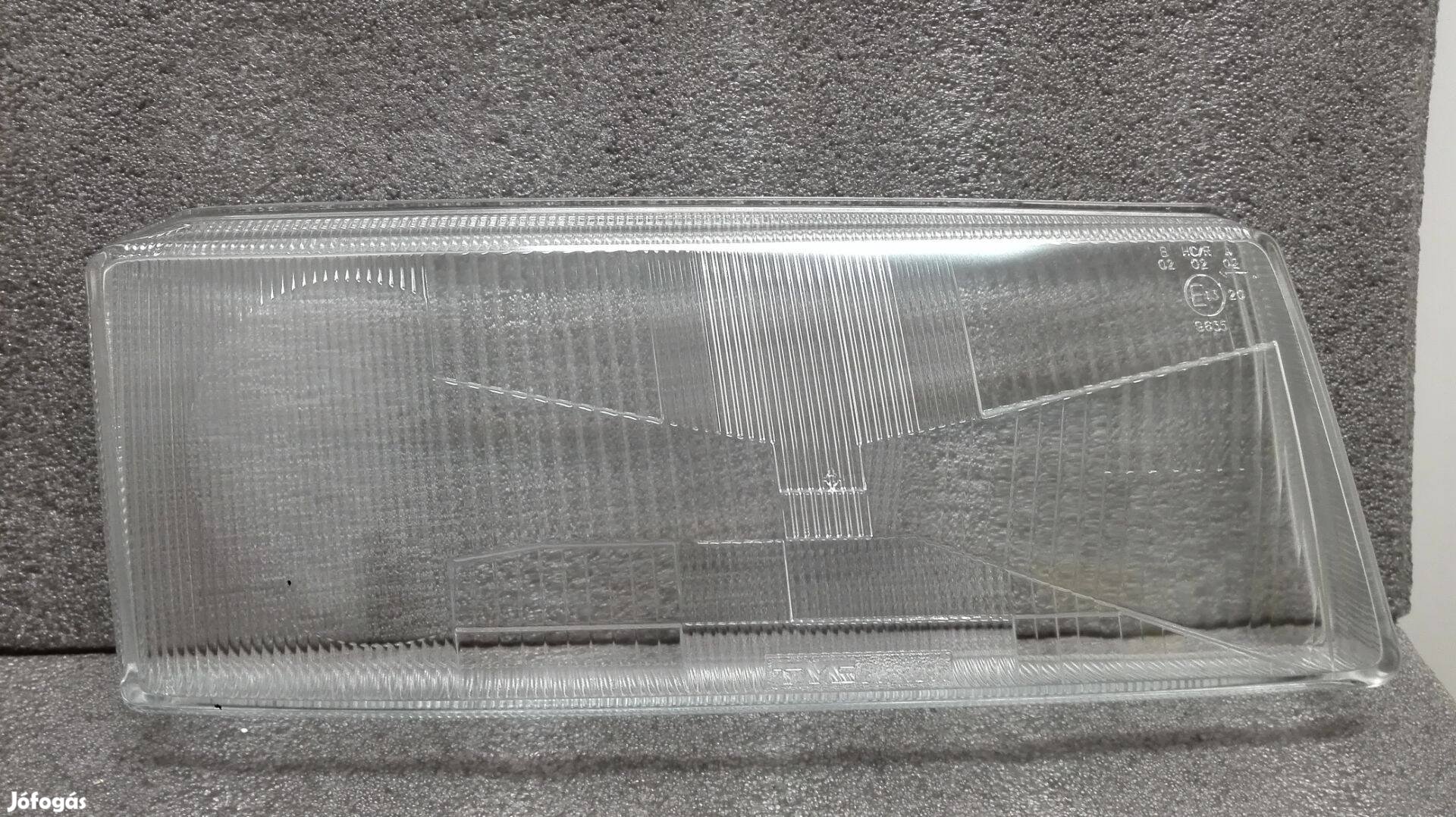 Skoda Octavia fényszóróüveg jobb 1996 -> 2000
