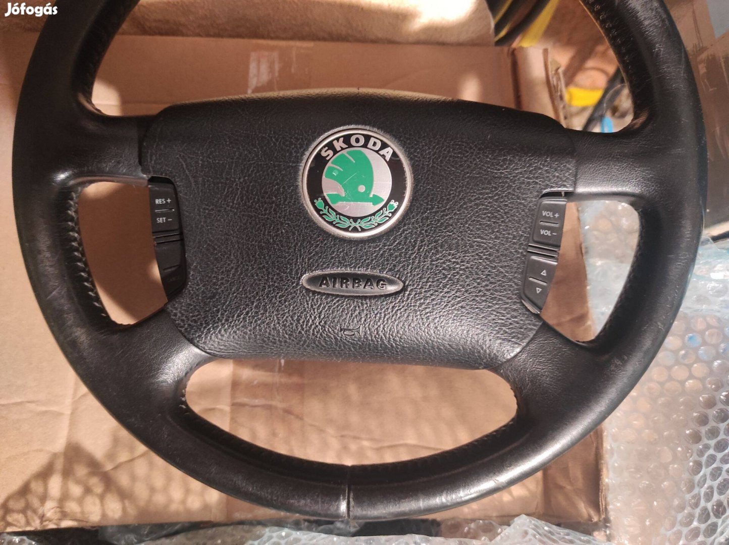 Skoda Octavia kormány, kormánykerék és légzsák