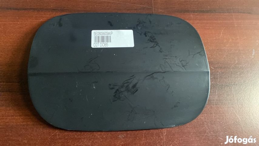 Skoda Octavia üzemanyag betöltő fedél 5E0809909A eladó