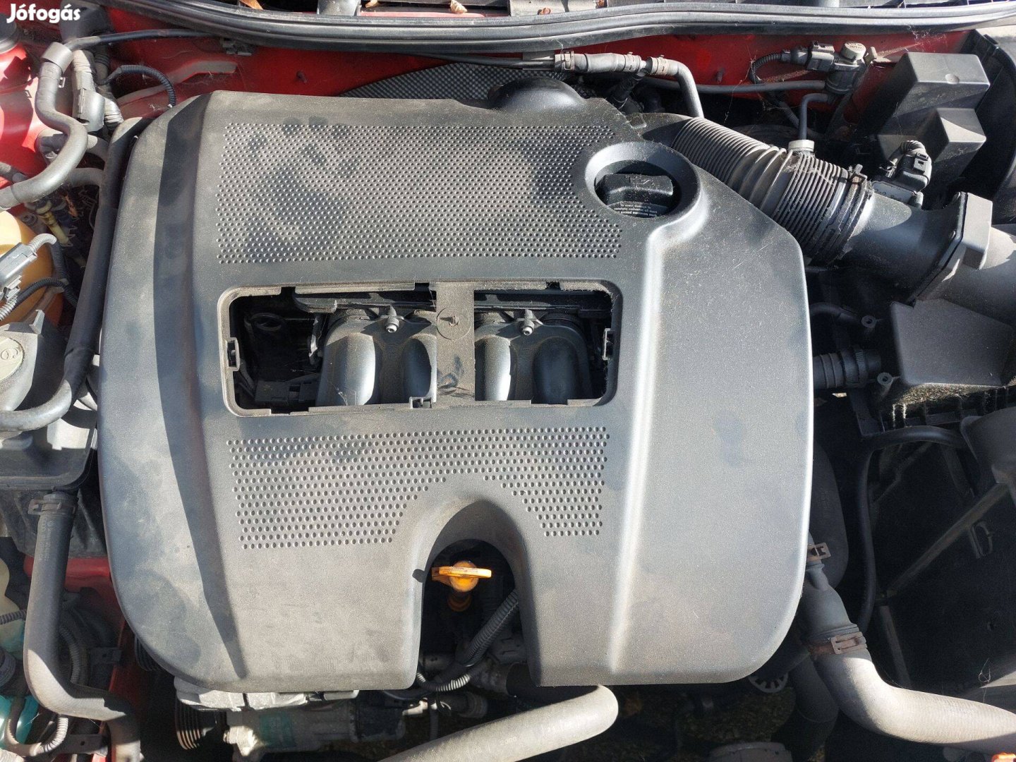 Skoda Oktavia 1.6 komplett motor AVU