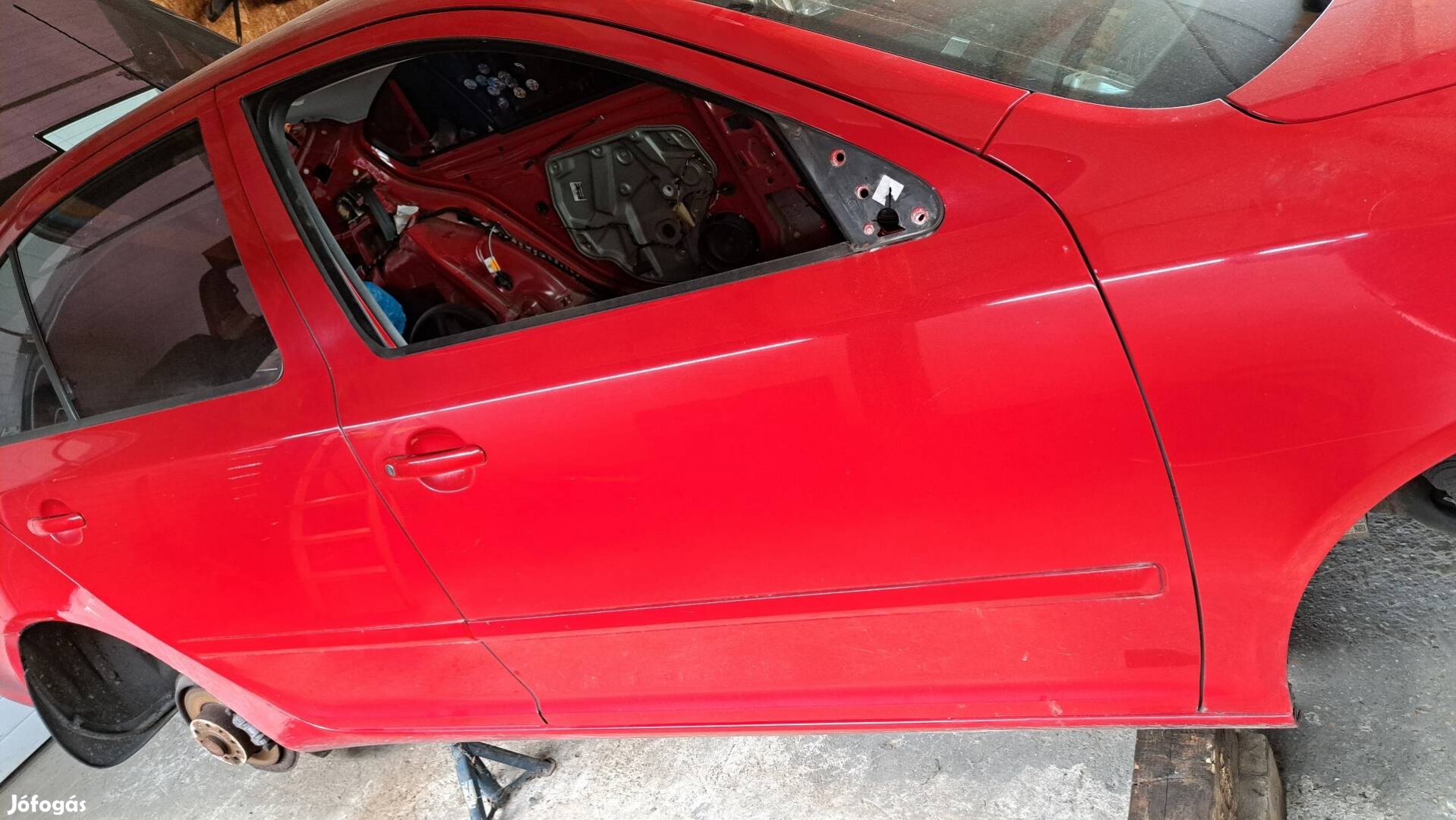 Skoda Oktavia II-Es ajtó eladó kitűnő állapotban 