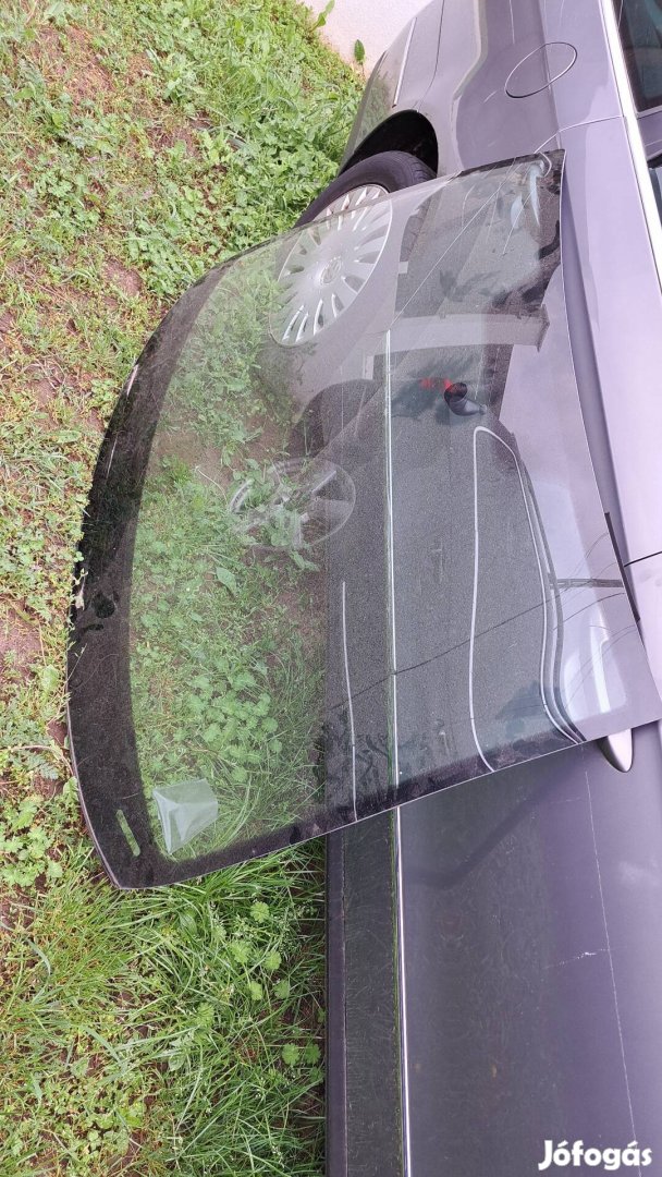 Skoda Oktavia II-Es első szélvédő eladó 