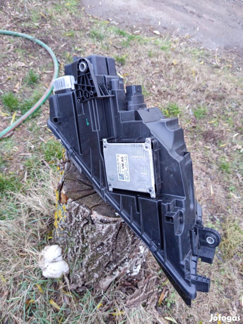 Skoda Oktavia led bal fényszóró eladó