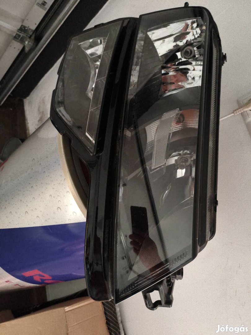 Skoda Qarok ledes fényszóró 57B.941.016A