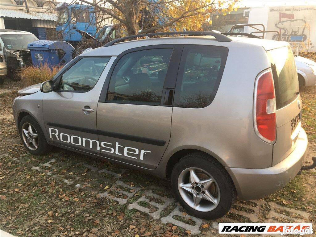 Skoda Roomster bontott alkatrészei