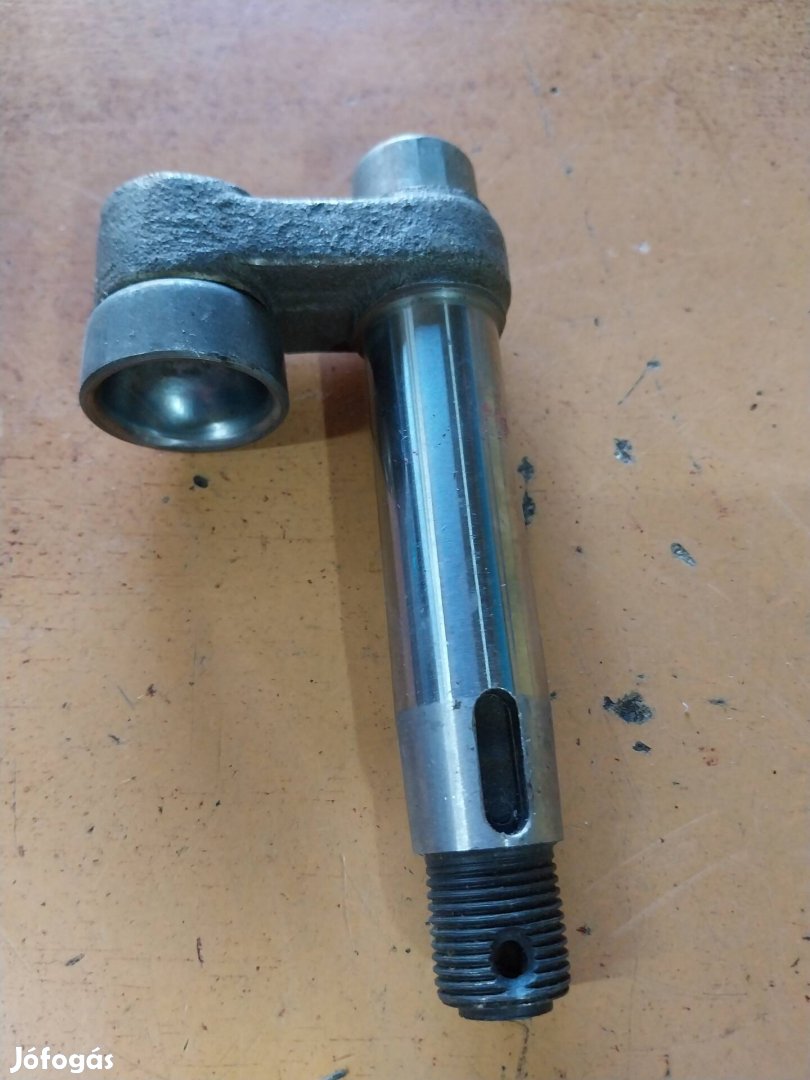 Skoda S120,105,130 Kormánymű Pittman tengely