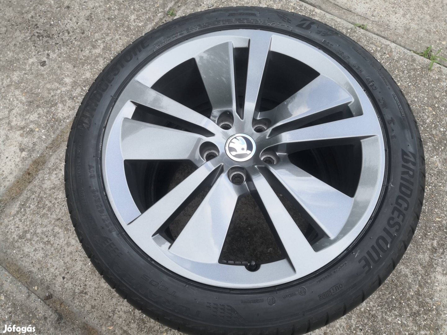 Skoda Seat Audi Volkswagen 18-as újszerű nyári kerék