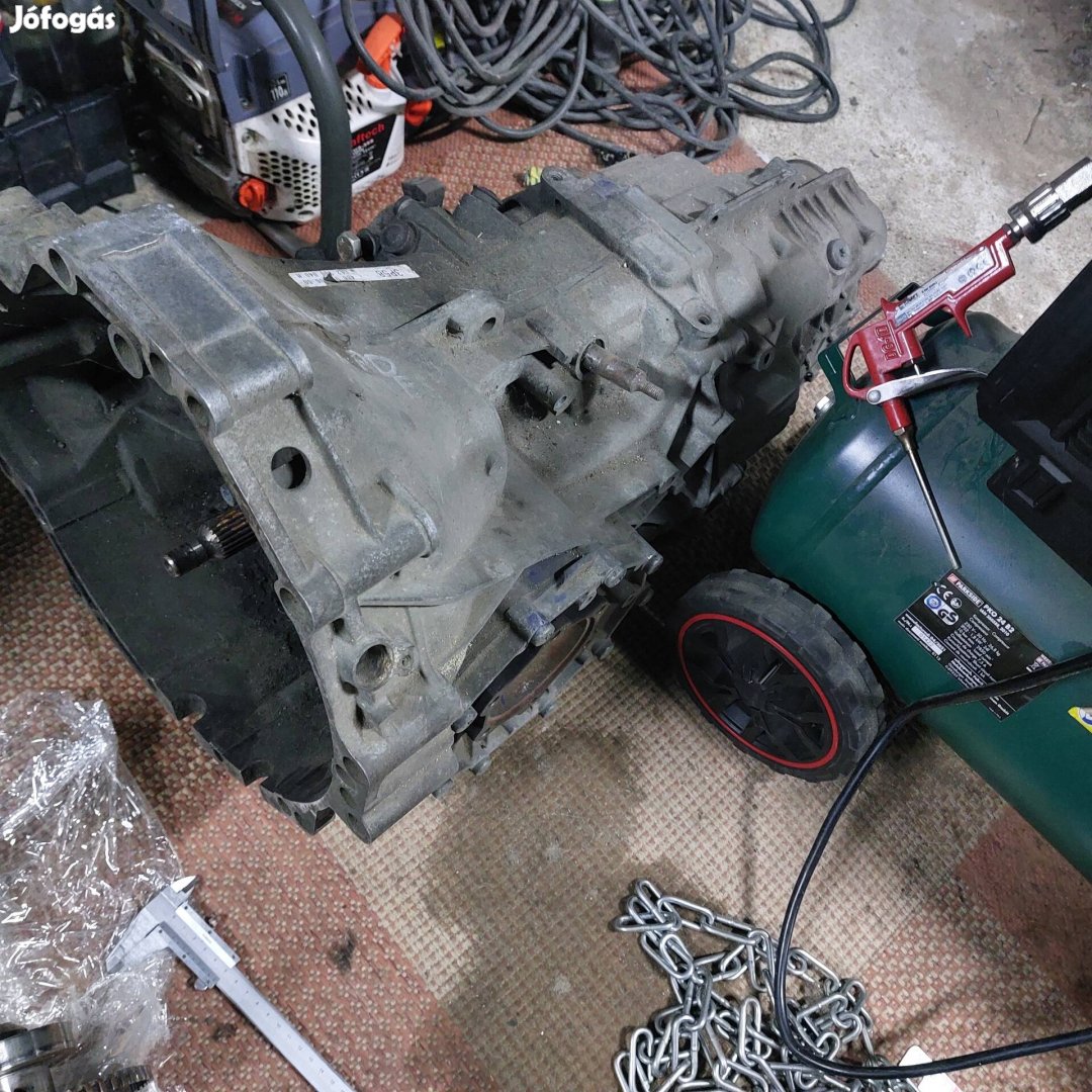 Skoda Supeb Mechanikus váltó 6 sebeséges