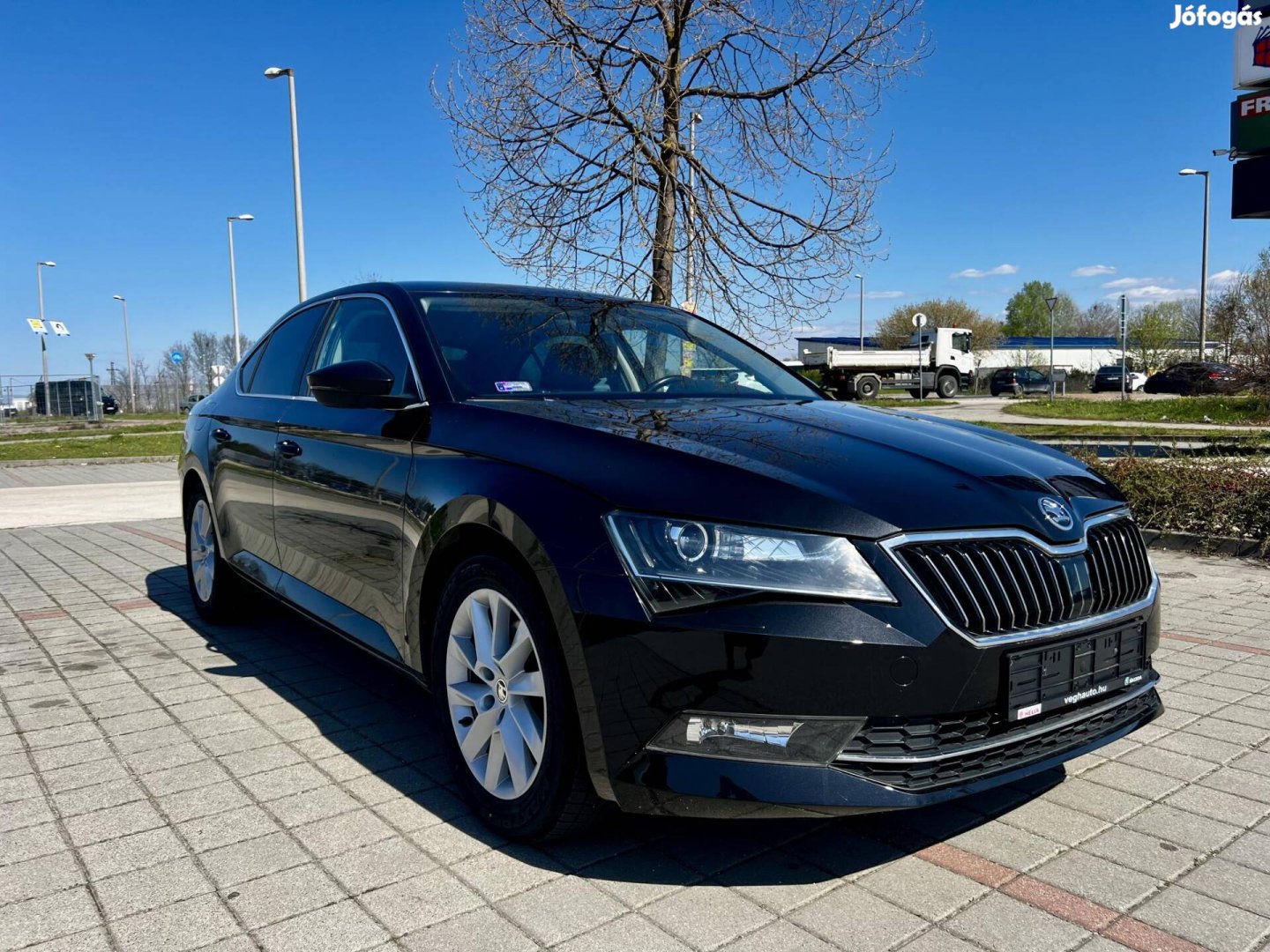 Skoda Superb 1.8 TSI Style Vonóhorog!