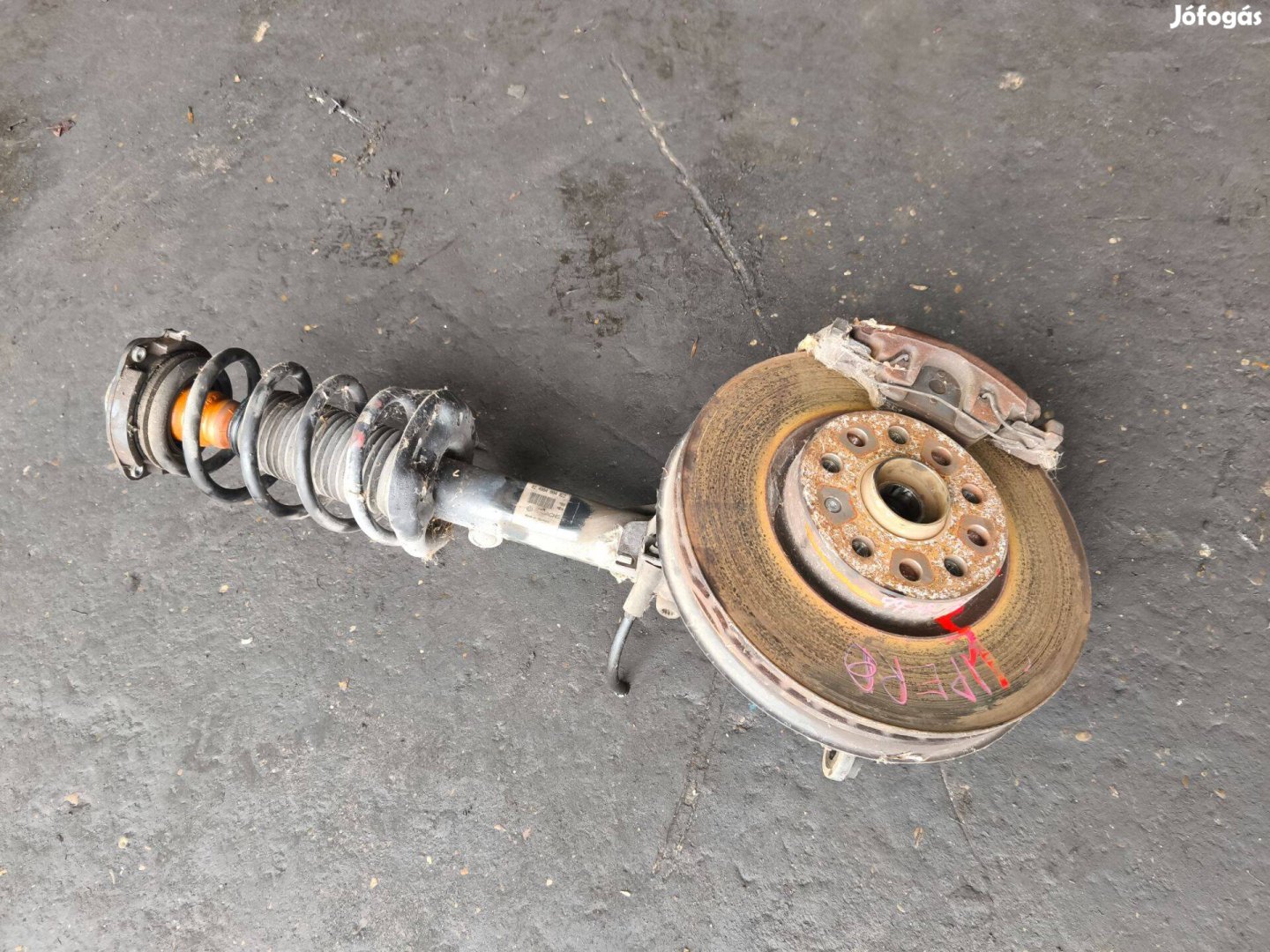 Skoda Superb 2008-2015 jobb gólyaláb lengéscsillapító csonkállvány