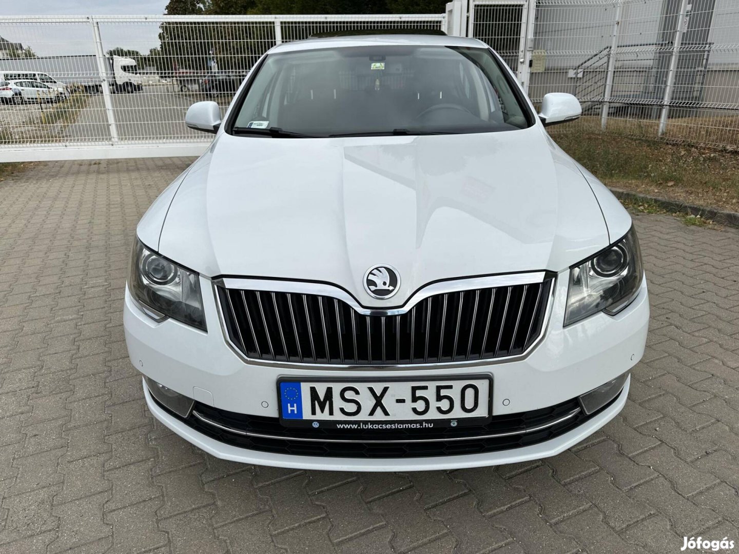 Skoda Superb 2.0 CR TDI Active DSG 4x4