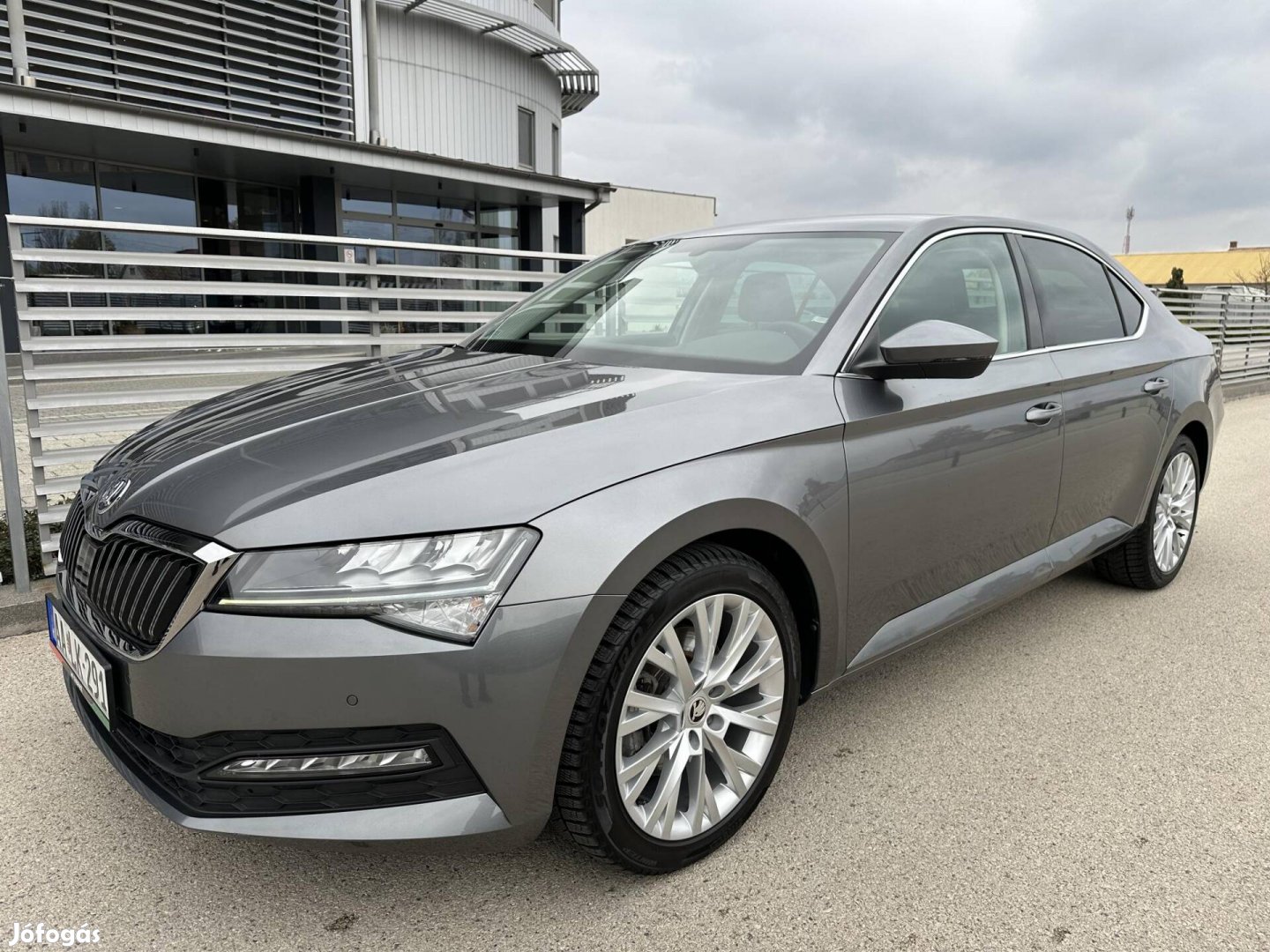 Skoda Superb 2.0 TDI SCR Ambition DSG Garanciál...