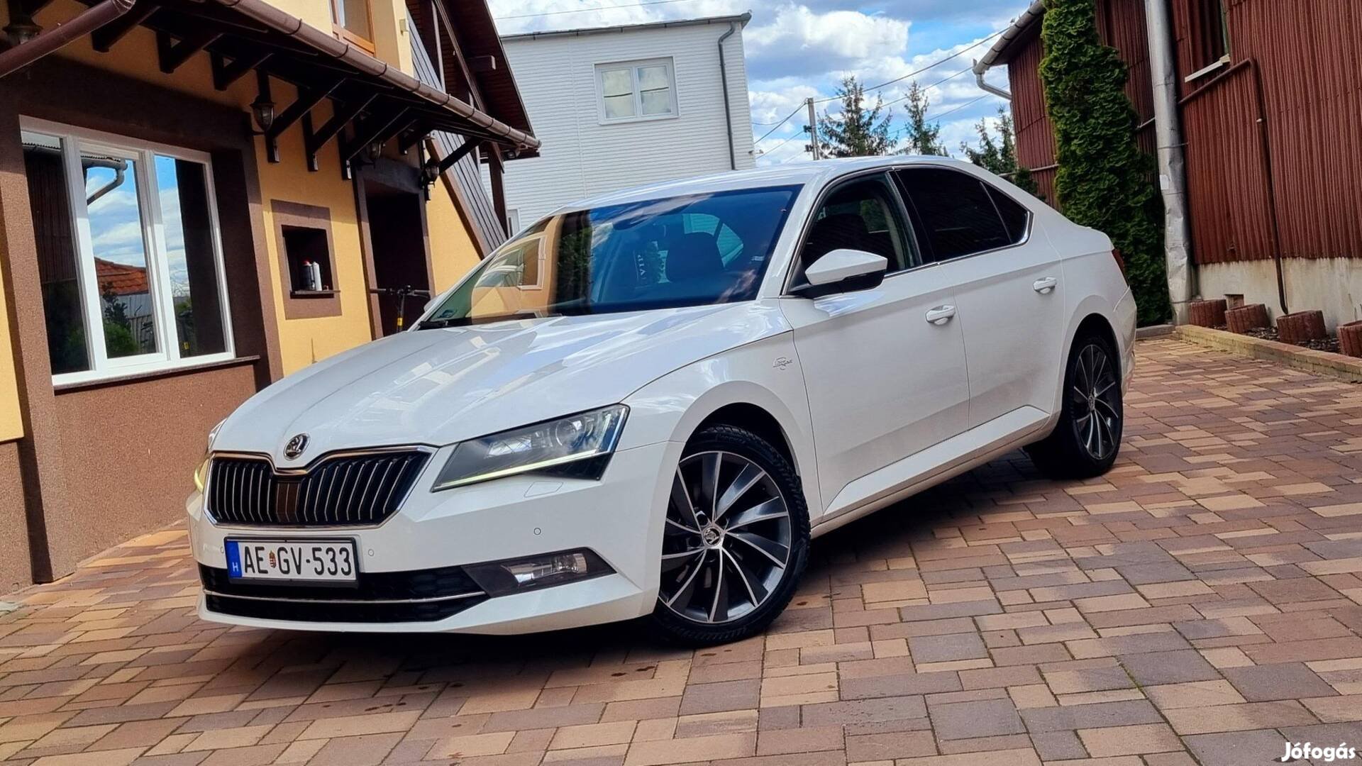 Skoda Superb 2.0 TDI SCR L&K 4x4 DSG