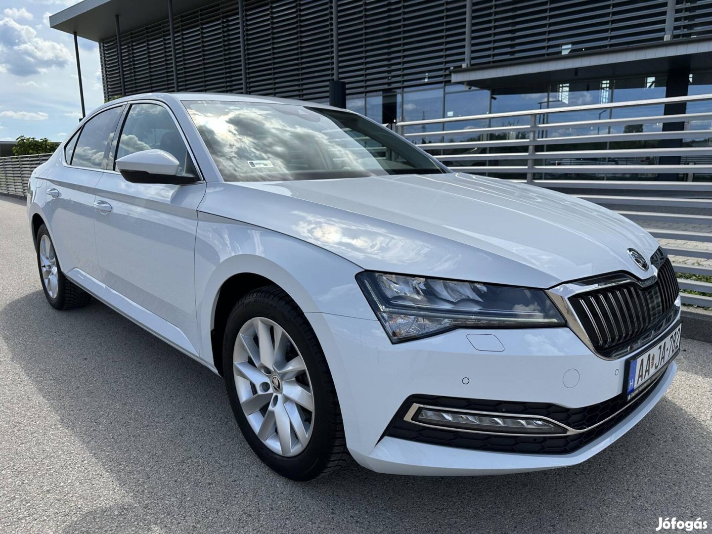 Skoda Superb 2.0 TDI SCR Style DSG Garanciális-...