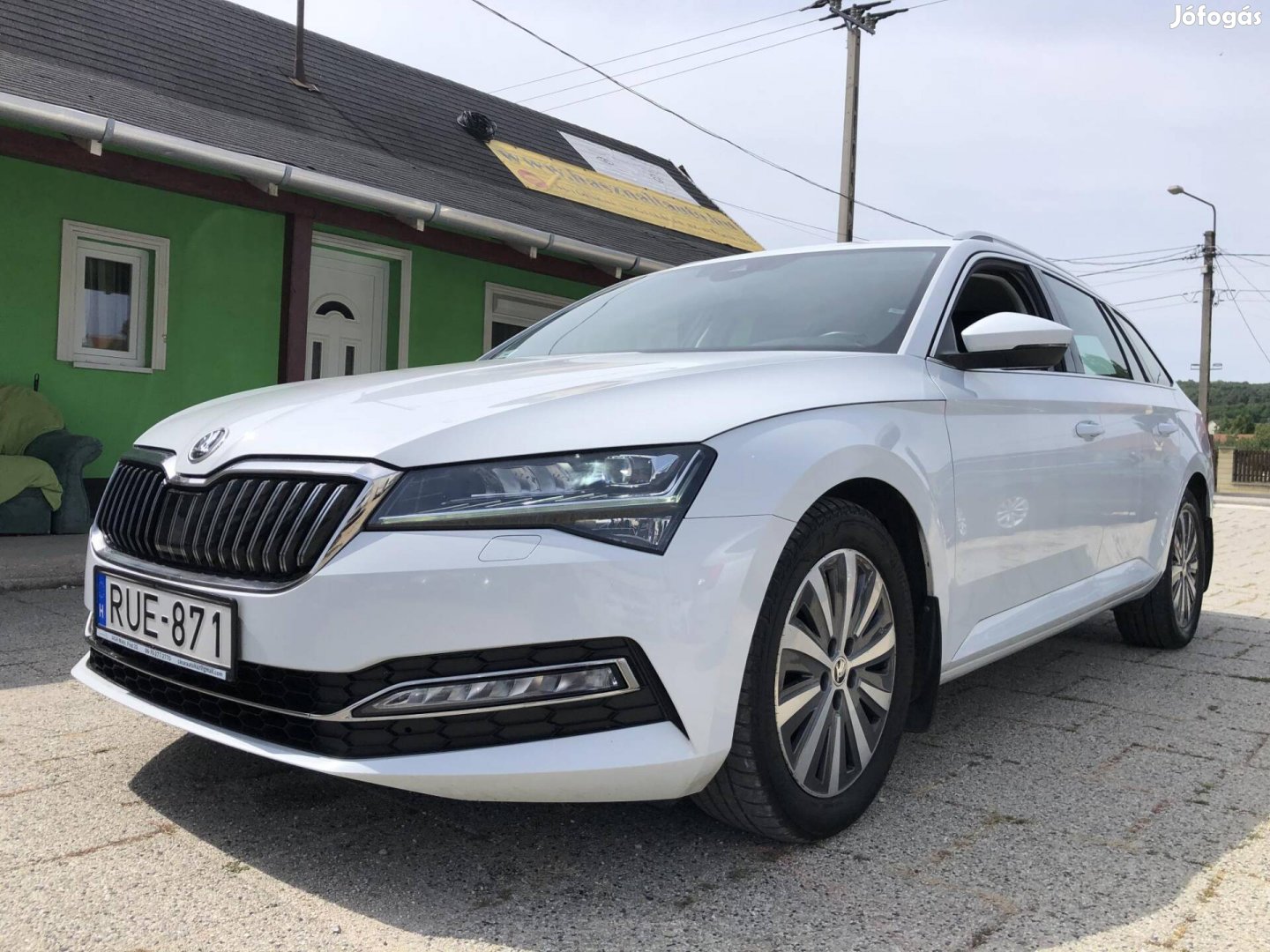 Skoda Superb Combi 1.5 TSI ACT Style Garancia!...