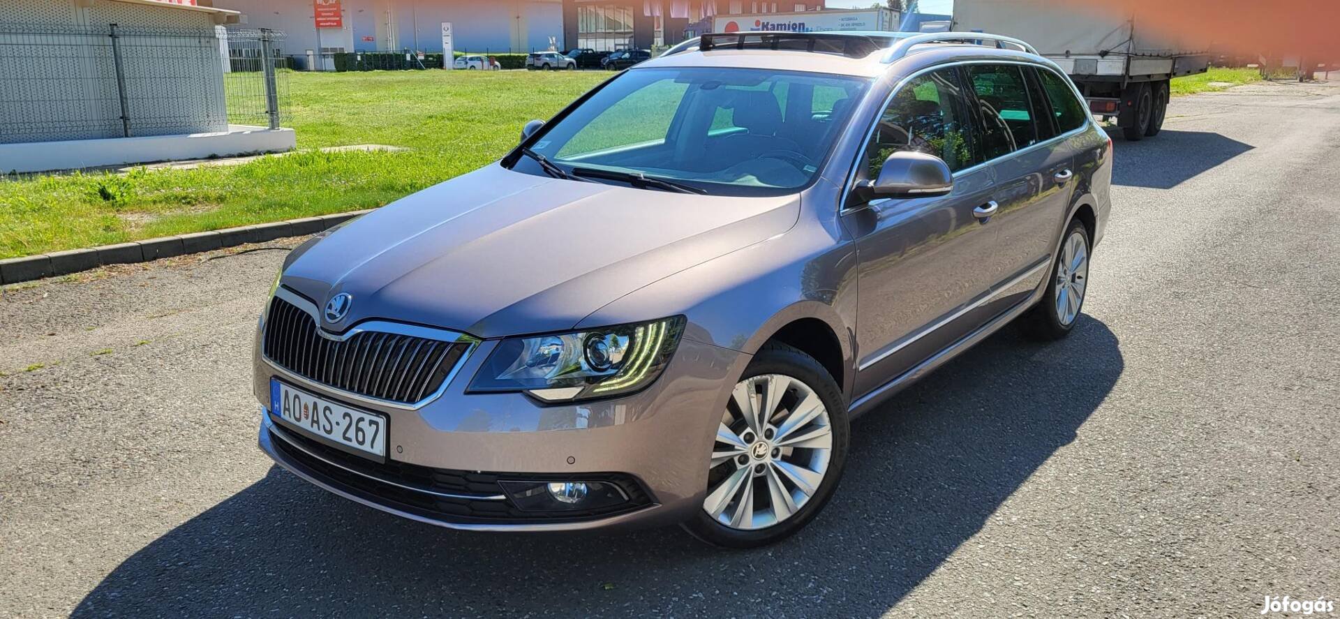 Skoda Superb Combi 2.0 CR TDI Elegance 4x4 DSG...