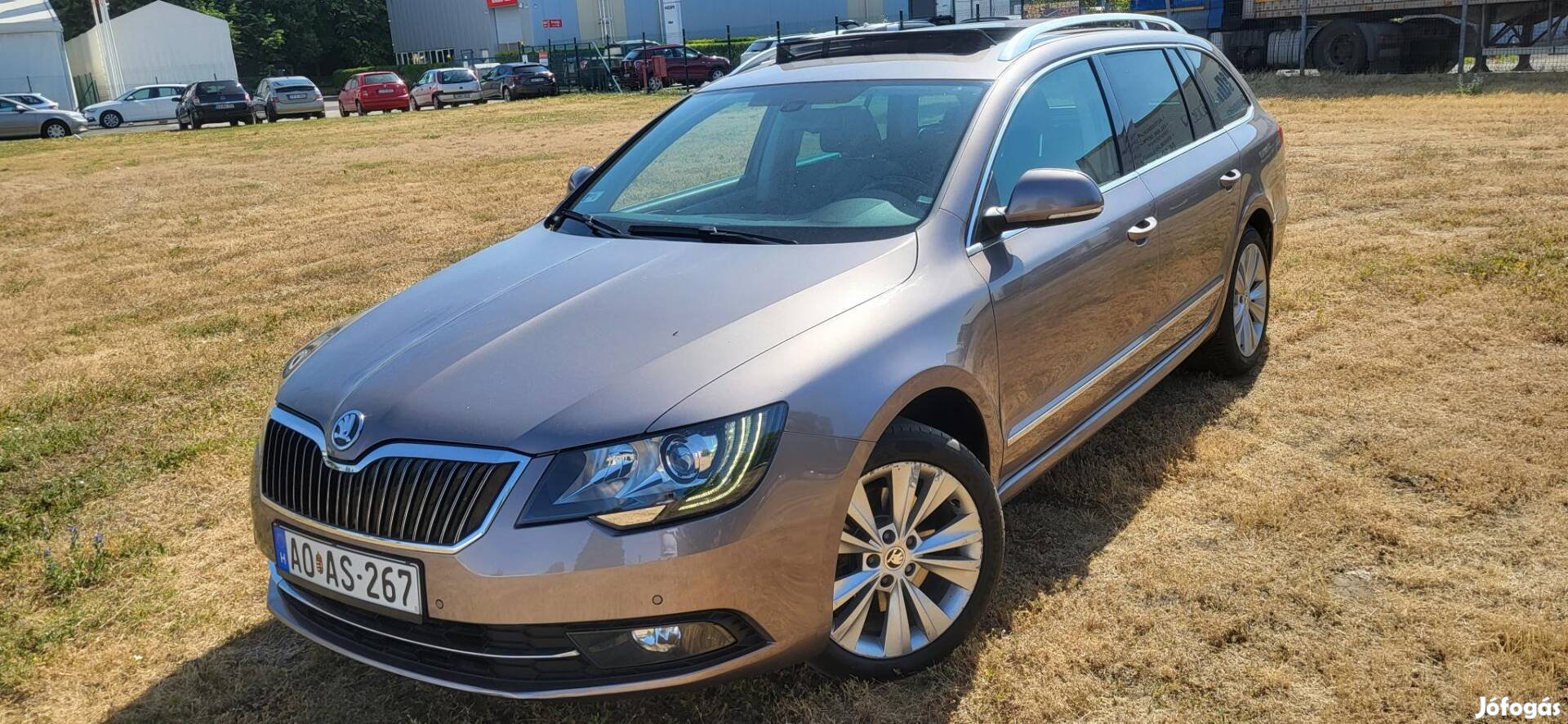 Skoda Superb Combi 2.0 CR TDI Elegance DSG Pano...
