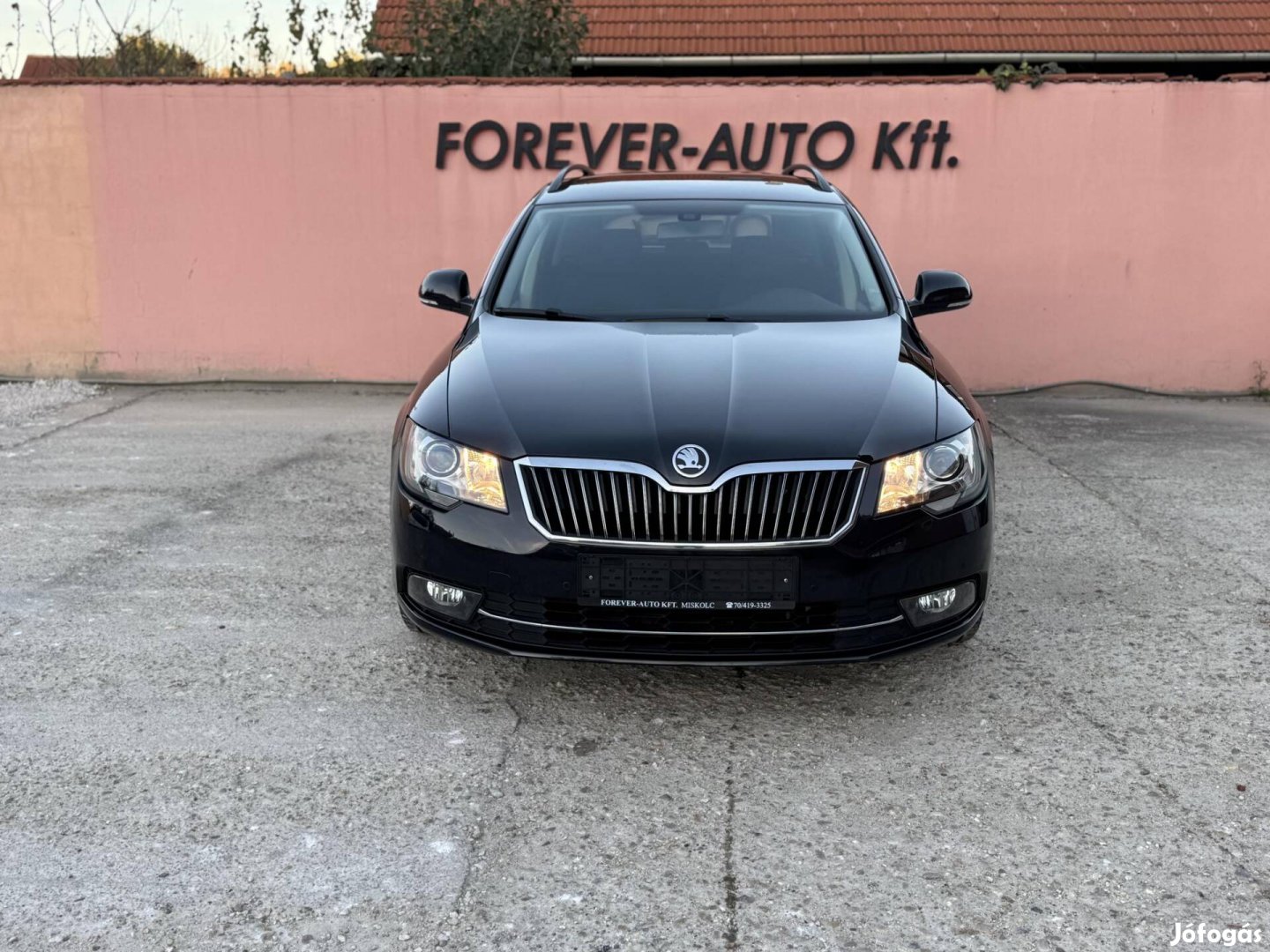 Skoda Superb Combi 2.0 CR TDi Ambition Foglalózva