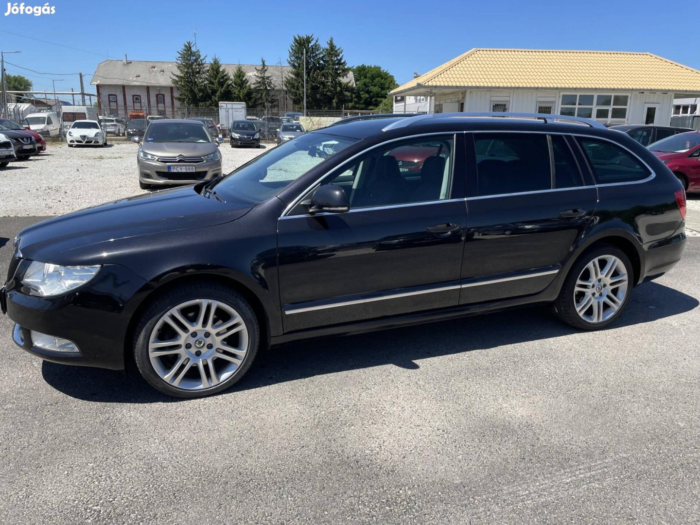 Skoda Superb Combi 2.0 PD TDI Elegance Digitklí...