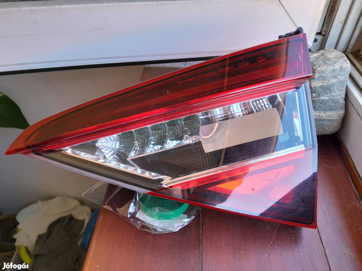 Skoda Superb III jobb hátsó belső led lámpa 2015- 3V5945308D