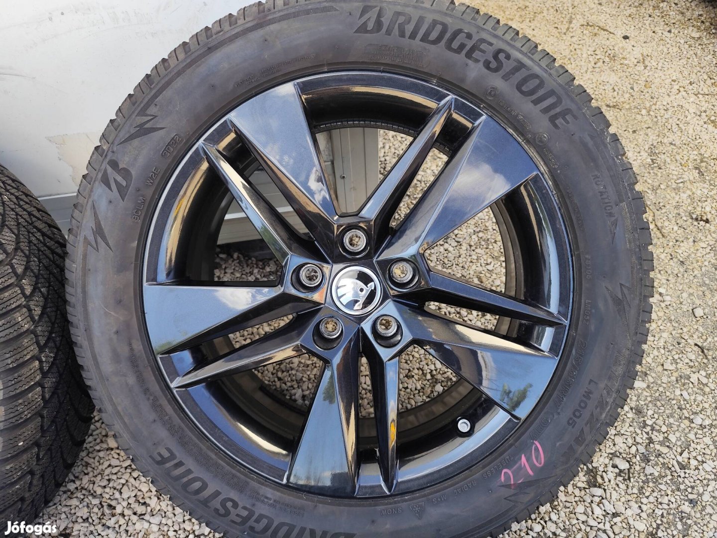 Skoda Superb VW Passat b8 gyári alufelni 5x112 17"