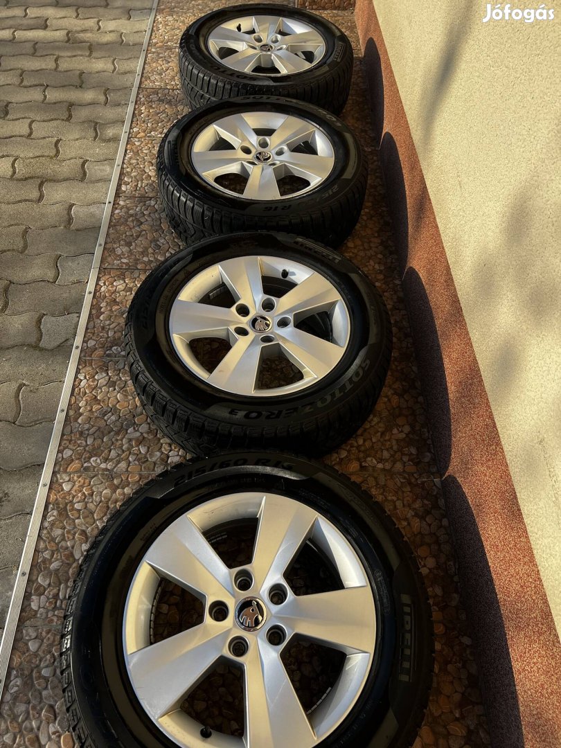 Skoda Superb alufelni szett 16"