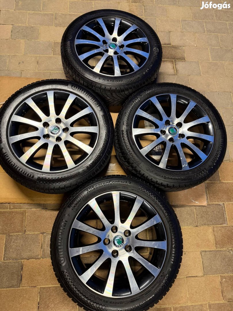 Skoda Yeti alufelni garnitúra gumival együtt eladó