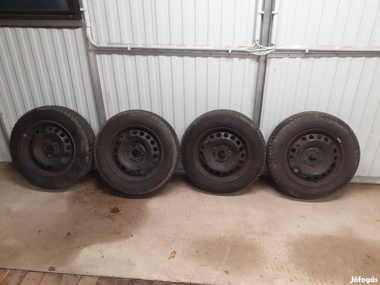 Skoda, VW 5x112-es felni firestone 195/65 R15 téligumival