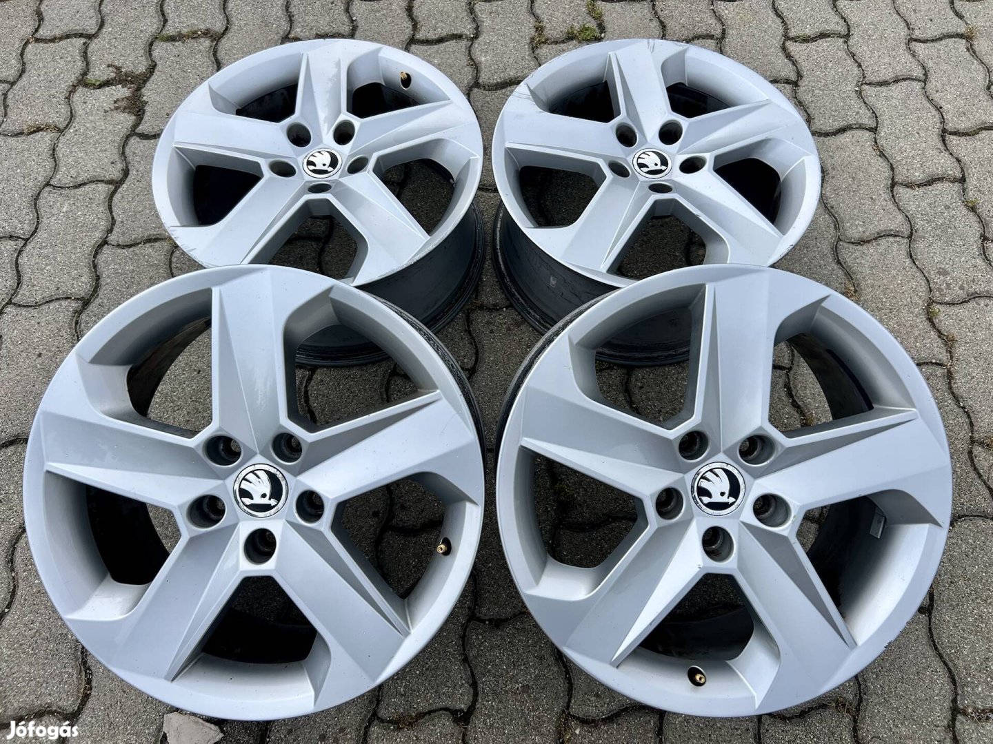 Skoda alufelni 17" Superb kodiaq volkswagen octavia alufelni 17"