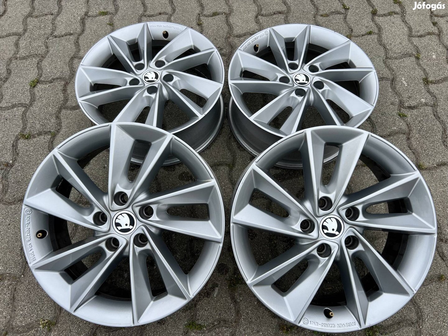 Skoda alufelni 17" Volkswagen Seat kodiaq Superb octavia alufelni 17"