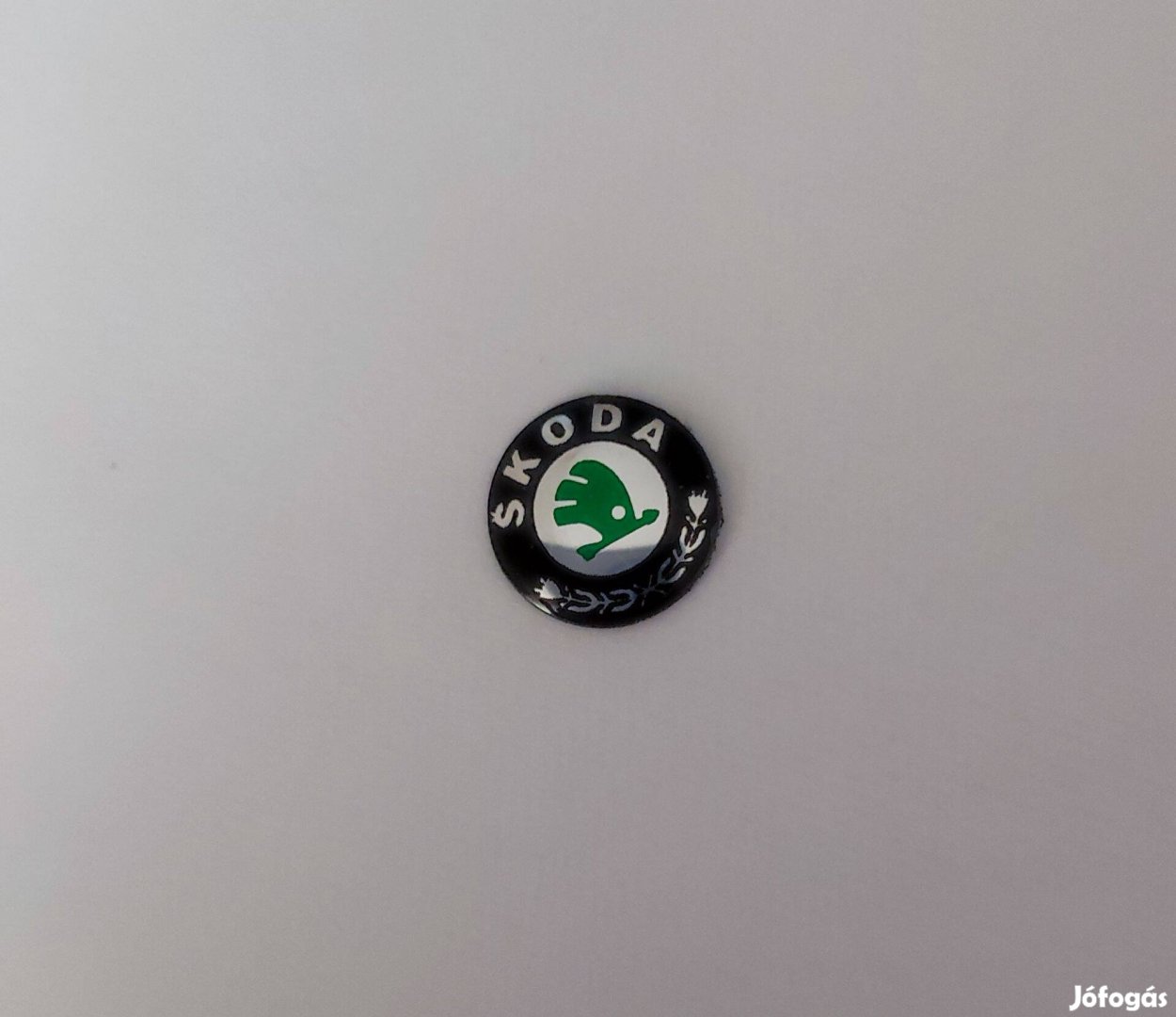 Skoda autó kulcs távirányító zöld embléma 14 mm-es