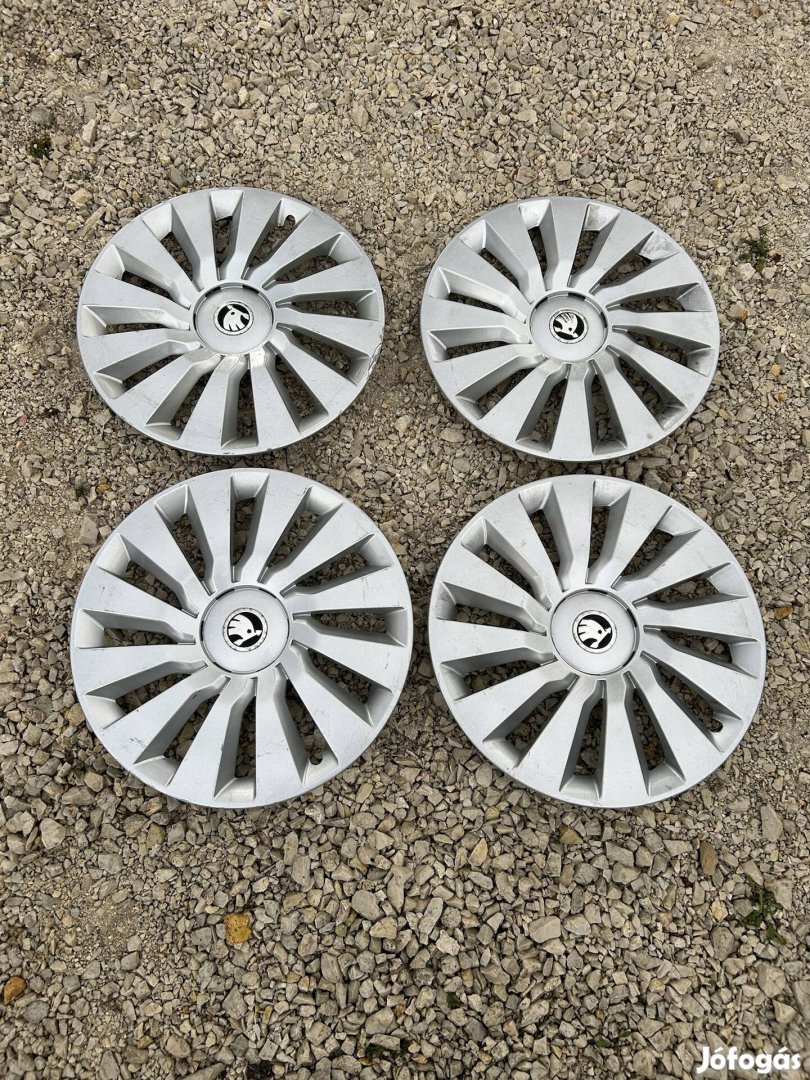Skoda dísztárcsa 16"
