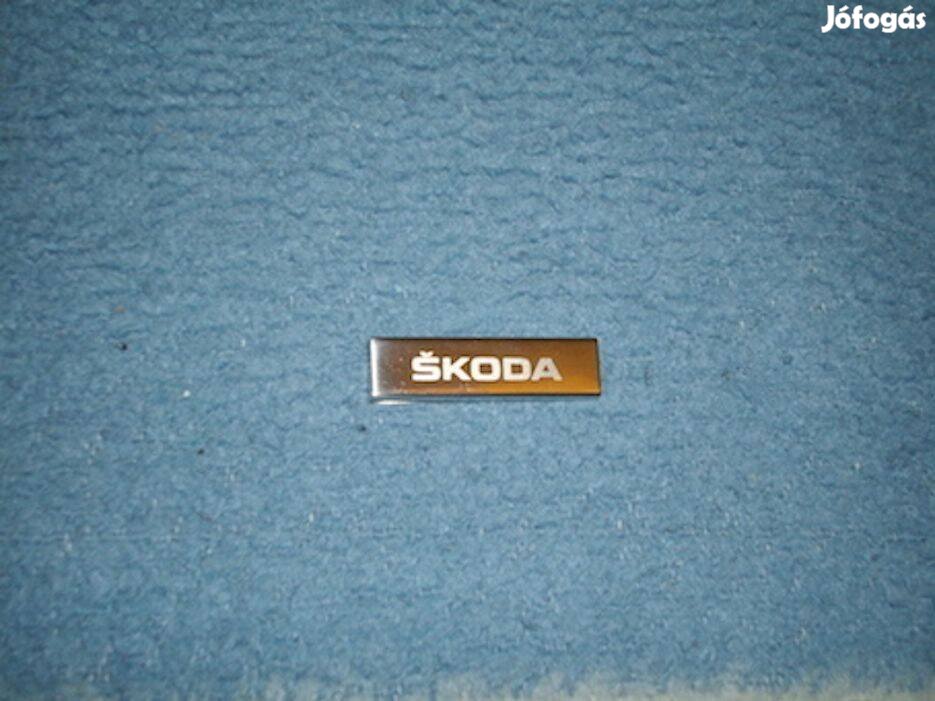 Skoda elegáns króm 2.0 USB pendrive 8 GB